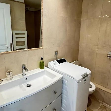 Cosy Cocoon Place Massena Apartment