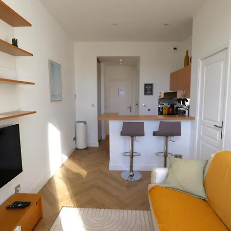 Cosy Cocoon Place Massena Nizza