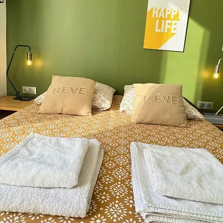 Cosy Cocoon Place Massena Appartement *