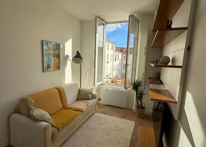 Cosy Cocoon Place Massena نيس